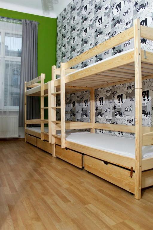 Pillows Party Hostel Красков Екстериор снимка